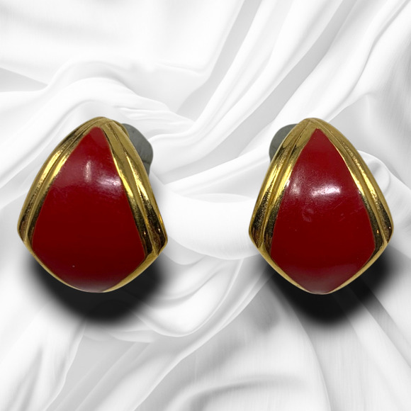 Vintage 1980s Monet Red Enamel & Gold Tone Pierced Earrings Mogul Couture Runway - Picture 1 of 6
